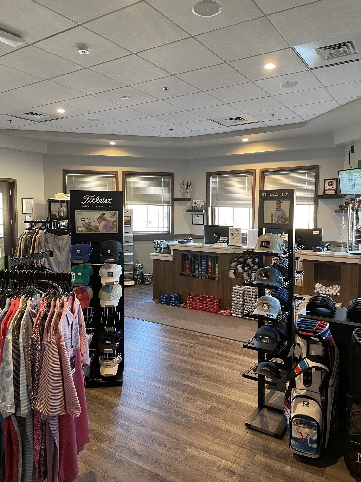 Golf deals pro shop